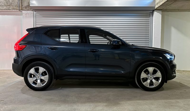 
								Volvo XC40 D3 Automatic Momentum Pro full									