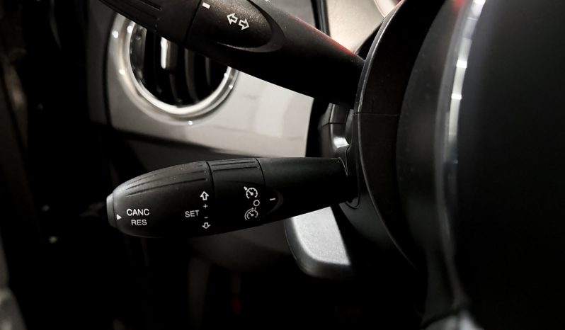 
								Fiat 500 1.0 Hybrid Lounge full									