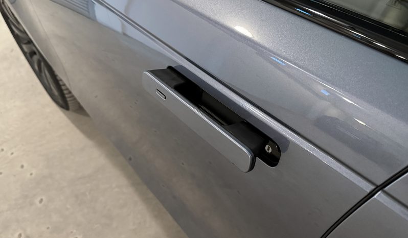 
								Range Rover Velar S D200 AWD Automatic full									