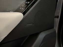 
										Range Rover Velar S D200 AWD Automatic full									