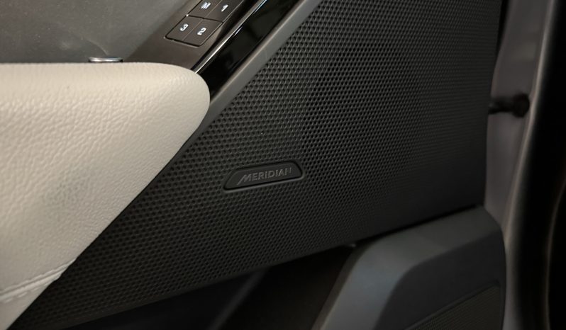 
								Range Rover Velar S D200 AWD Automatic full									