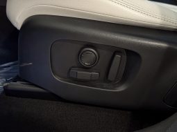 
										Range Rover Velar S D200 AWD Automatic full									