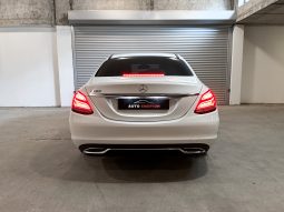 
										Mercedes-Benz C180 Elegance full									