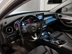
										Mercedes-Benz C180 Elegance full									