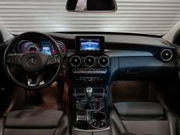 
										Mercedes-Benz C180 Elegance full									