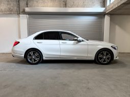 
										Mercedes-Benz C180 Elegance full									