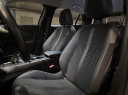 
										Peugeot 2008 1.5 Blue-HDI Allure full									