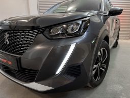 
										Peugeot 2008 1.5 Blue-HDI Allure full									