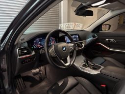 
										BMW 320d Sport Line full									