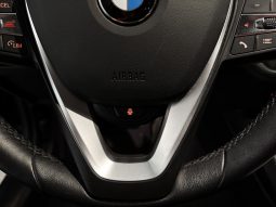 
										BMW 320d Sport Line full									