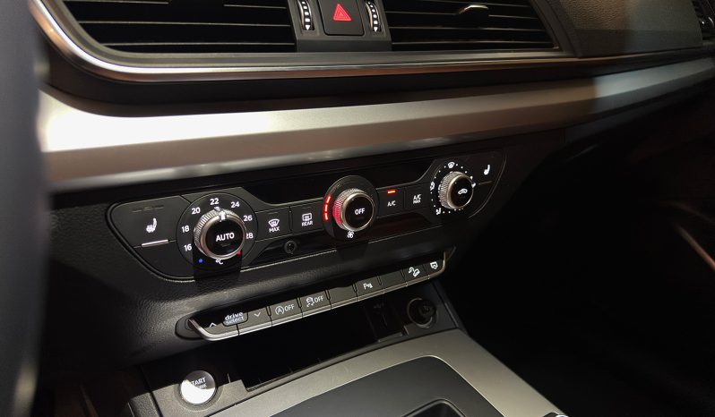 
								Audi Q5 30 TDI S-Tronic Advanced full									