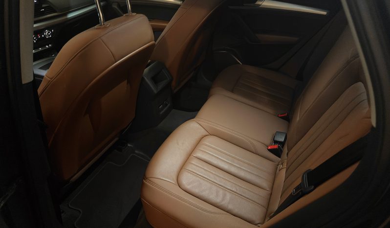 
								Audi Q5 30 TDI S-Tronic Advanced full									