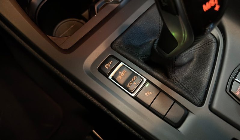 
								BMW X1 18d sDrive Steptronic Design full									