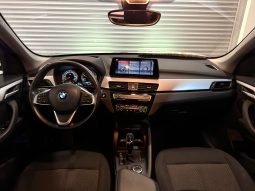 
										BMW X1 18d sDrive Steptronic Design full									
