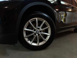 
										BMW X1 18d sDrive Steptronic Design full									