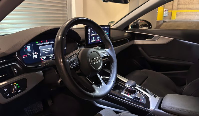 
								Audi A4 Avant 35 TFSI S-Tronic Advanced full									