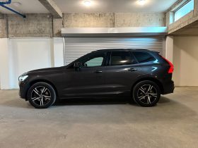 Volvo XC60 B5 AWD Plus Dark