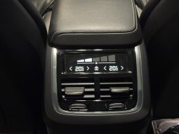 
										Volvo XC60 B5 AWD Plus Dark full									