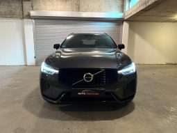 
										Volvo XC60 B5 AWD Plus Dark full									